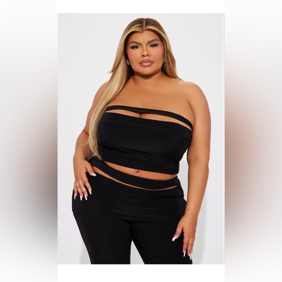 BRAND NEW BLACK CUT OUT LEGGINGS SET - Picture 3 of 6